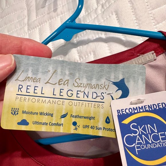 Reel Legends Size Large UPF 40 Performance Outfitters Long Sleeve Tee Shirt Red - Picture 8 of 12